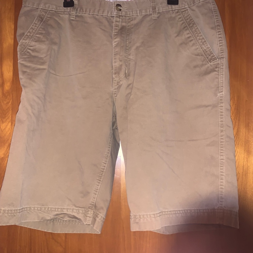 Khaki shorts